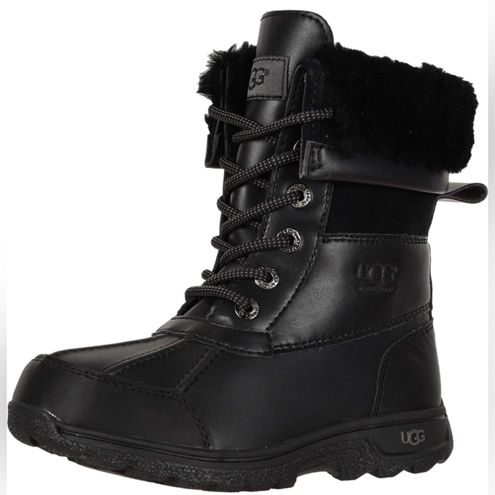 UGG Unisex-Child Butte li Cwr Boot Size 5